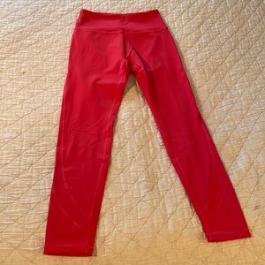 Alphalete pulse surge leggings